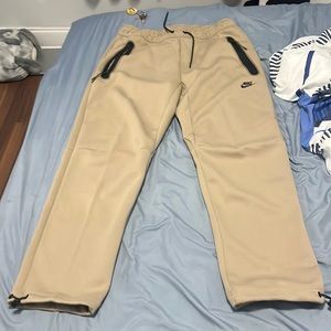 Nike tech, color khaki, size: large